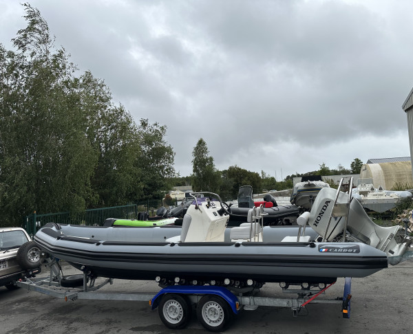 Bateaux semi-rigides à Saint-Philibert 