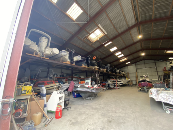 Réparation coque bateau à Saint-Philibert